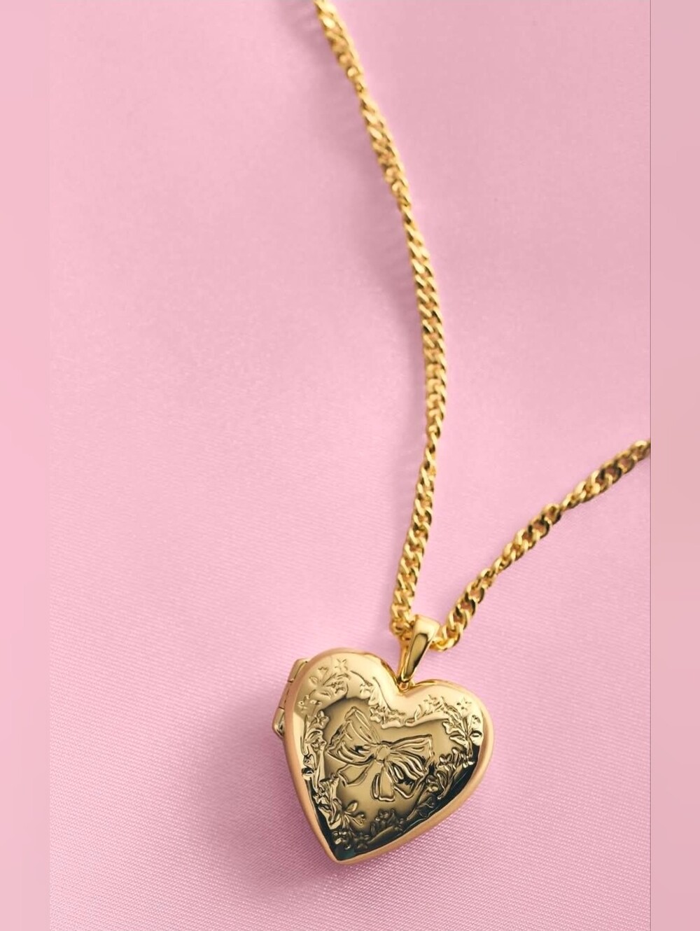 Kendra Scott X LoveShackFancy Gold Heart Locket Necklace